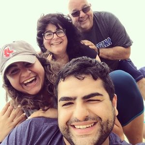 Meet your Posher, Maria